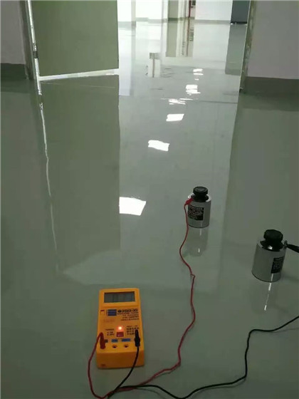 谢通门 防静电自流平检测